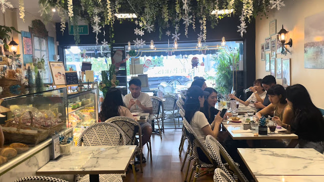 Opinii despre Le Petit Paris în Singapore - Hospitality and gastronomy