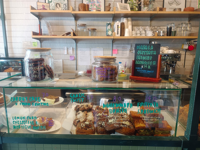 Mother Dough Bakery - Hospitality and gastronomy