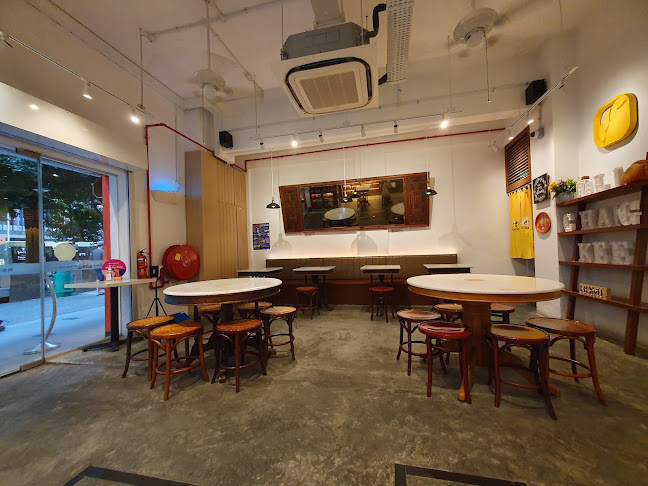 Old Chang Kee Coffee House - Hospitality and gastronomy