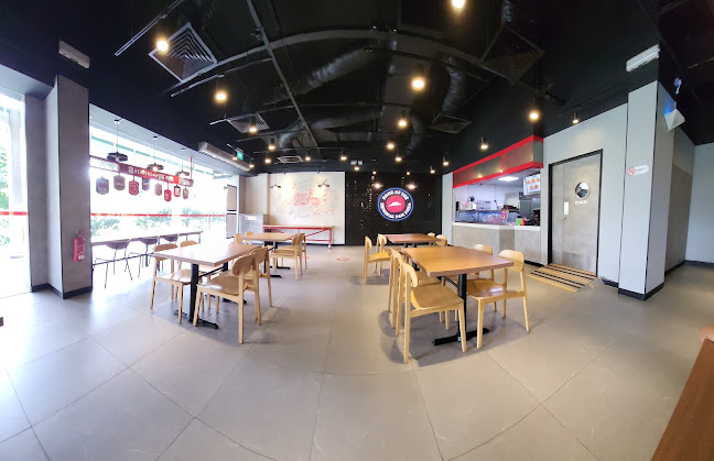 Pizza Hut - Tampines Greenview - Singapore