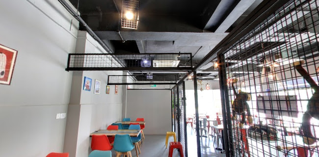 Comentarii opinii despre Oven & Fried Chicken