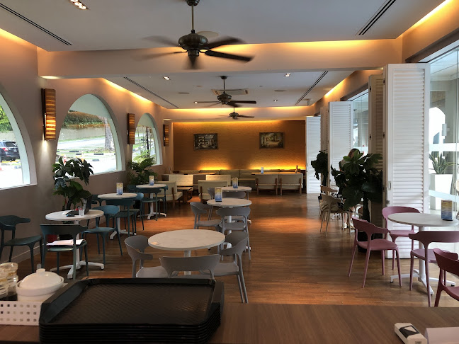 Courtyard Cafe, Changi Beach Club