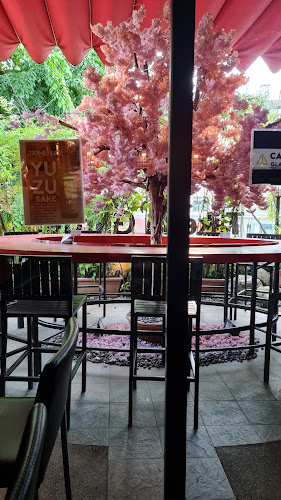 Opinii despre Takeda Garden Roof Top Bar în Singapore - Hospitality and gastronomy