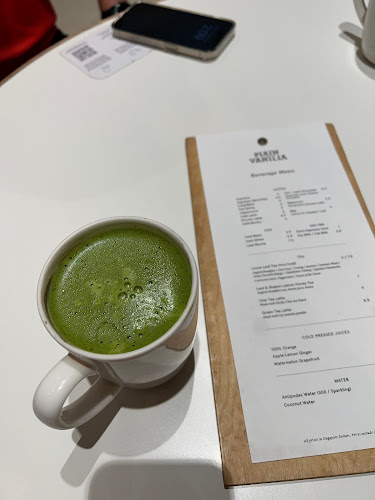 Plain Vanilla ION Orchard - Singapore