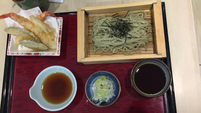 Comentarii opinii despre Tomi Sushi