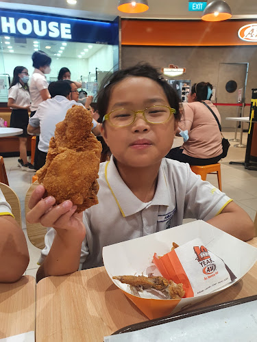 Opinii despre A&W AMK HUB în Singapore - Hospitality and gastronomy