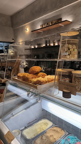 6 Letter Brunch Crawford Lane - Singapore