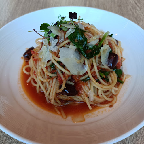 Comentarii opinii despre Sky22 @ Courtyard by Marriott