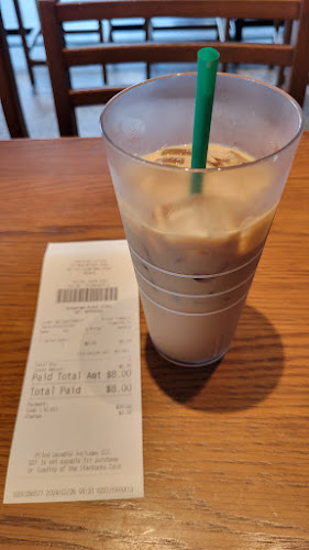 Comentarii opinii despre Starbucks Chinatown Point