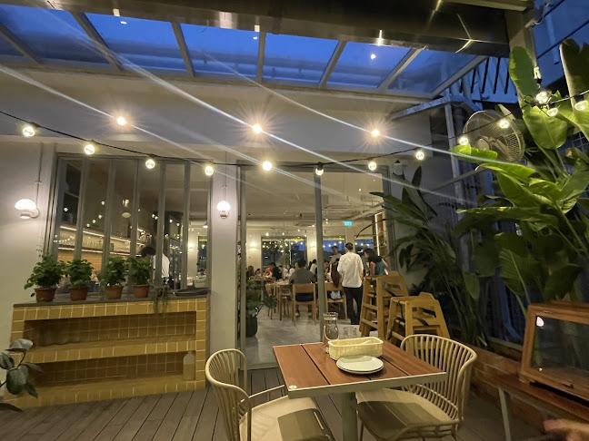 211 Holland Ave, #04-03 Holland Road Shopping Centre停车, Singapore 278967