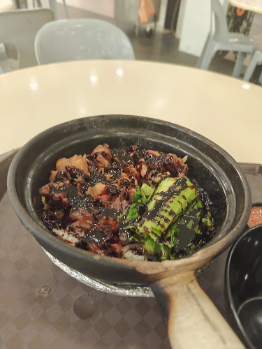 Golden Chef SG JB Claypot Rice / JB Mee Hoon Kueh - Singapore