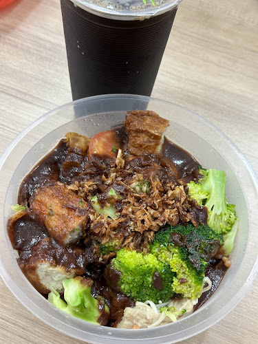 Liang Hao Yong Tau Foo (梁豪酿豆腐） - Hospitality and gastronomy