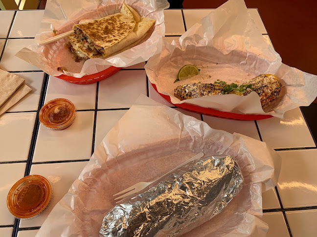 Muchachos - Singapore