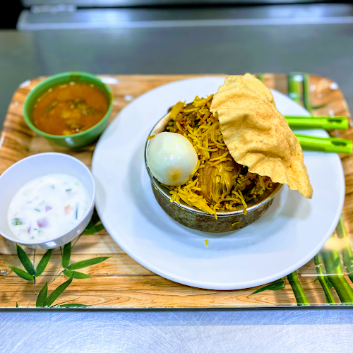 Opinii despre New Mahamoodiya Restaurant în Singapore - Hospitality and gastronomy