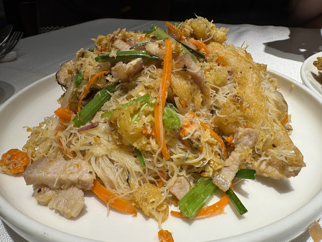 PUTIEN Holland Village - Singapore