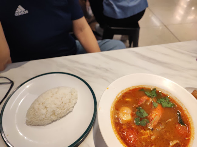 20 Ah Hood Rd, #01-08A Zhongshan Mall, Singapore 329984