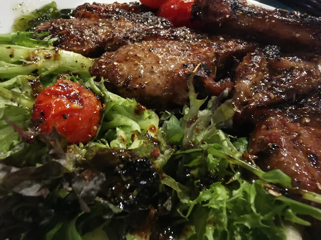 Cheeers Bistro & Bar - Singapore