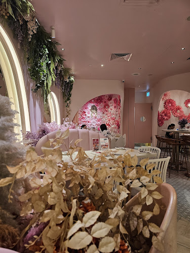 café Q classified - Singapore