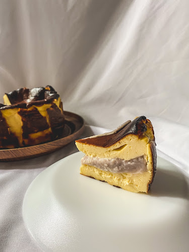 Cafe Lilac by Whisking Bakes - Singapore