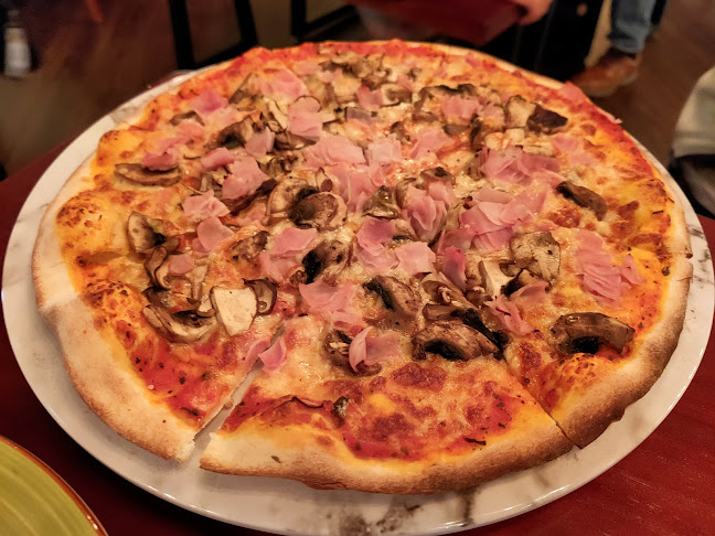 Napolizz Italian Restaurant & Bar (Anson House) - Singapore