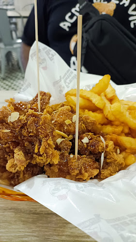 9 Bishan Pl, #04-01 Junction 8, Singapore 579837