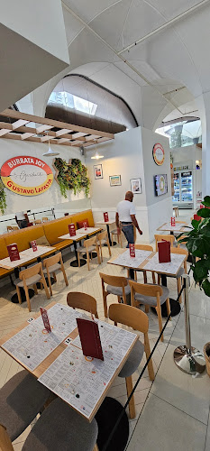 Opinii despre Burrata Joy & Gustavo Lapasta Katong V în Singapore - Hospitality and gastronomy