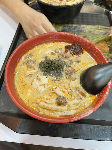 3 Gateway Dr, #B2-06 Westgate, Singapore 608532