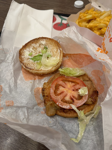 Burger King HillV2 - Singapore