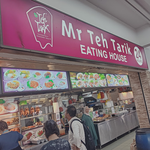 848 Braised Duck Rice - Hospitality and gastronomy