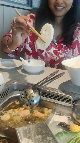 海底捞 Haidilao Hot Pot @Paya Lebar Quarter - Singapore