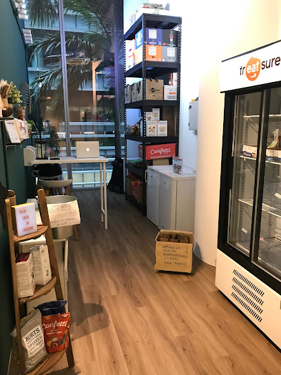 treatsure concept store