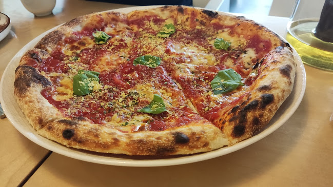 Opinii despre Real Food Yishun în Singapore - Hospitality and gastronomy