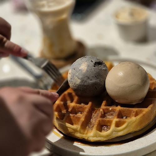 The Better Scoop - Hospitality and gastronomy