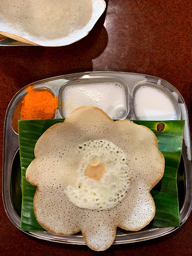 Opinii despre Gayatri Restaurant în Singapore - Hospitality and gastronomy