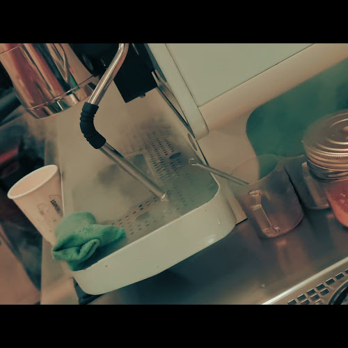 Comentarii opinii despre Alchemist Hong Leong Building