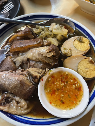 Little Elephant SG Thai Bistro - Hospitality and gastronomy