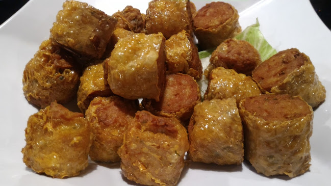 White Restaurant (Sun Plaza) - Hospitality and gastronomy