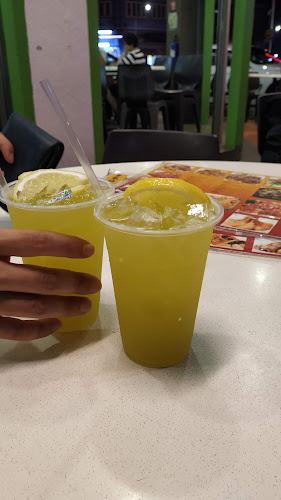 237 Geylang Rd, Singapore 389296