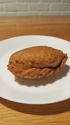 Comentarii opinii despre Fong's Dee Curry Puff