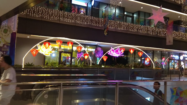 1 Tampines Central 1, Singapore 528523