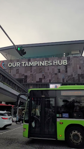Comentarii opinii despre Hawker Centre @ Our Tampines Hub