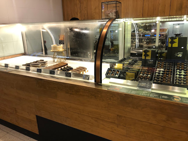 Opinii despre Awfully Chocolate Jem – Bakery, Cake Shop & Birthday Cakes în Singapore - Hospitality and gastronomy