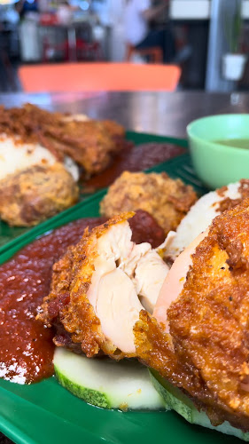 Opinii despre Mr Grumpy Nasi Ayam (Lucky Plaza Nasi Ayam Goreng) - Toa Payoh în Singapore - Hospitality and gastronomy