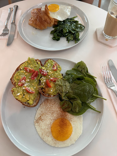 HOUSE DOWNSTAIRS - Hospitality and gastronomy