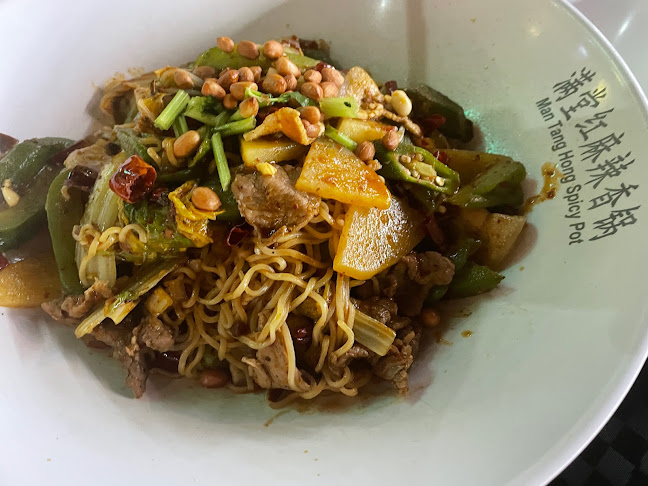 Man Tang Hong Spicy Hotpot 滿堂紅 - Hospitality and gastronomy