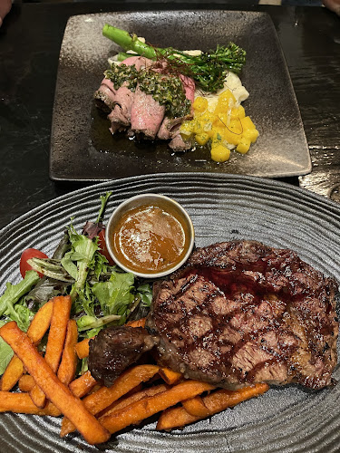 Opinii despre Perle Noire Oyster & Grill Bar (Holland Village) în Singapore - Hospitality and gastronomy