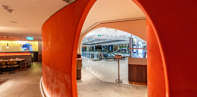 176 Orchard Rd, #05-16 The Centrepoint, Singapore 238843