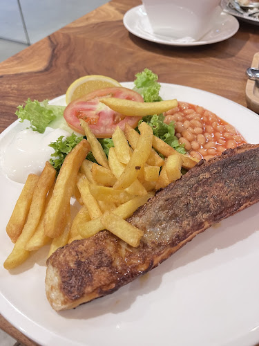 Tuck In - Hospitality and gastronomy