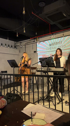 Opinii despre Overworked Gastrobar în Singapore - Hospitality and gastronomy