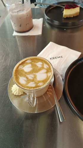Kreme Cafe - Singapore